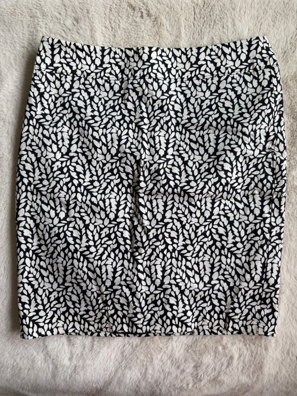 Loft Pencil Skirt